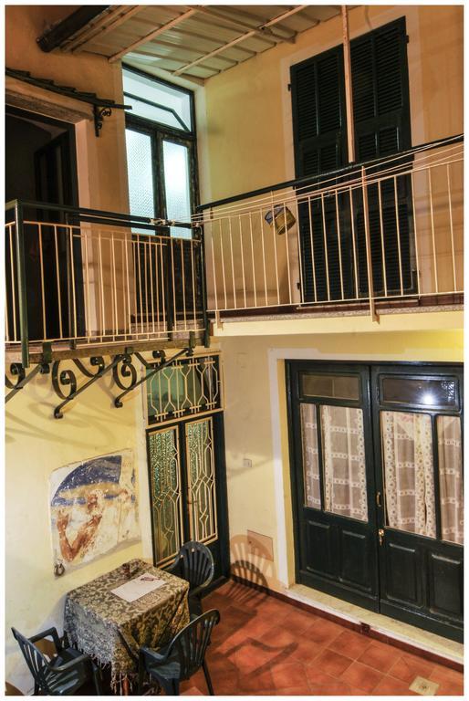 B&B Au Caruggiu チェリアーレ エクステリア 写真