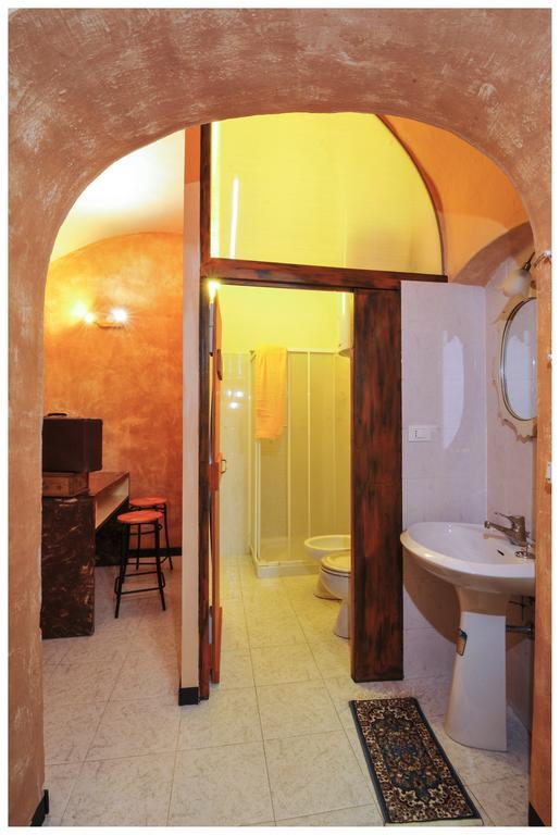 B&B Au Caruggiu チェリアーレ 部屋 写真